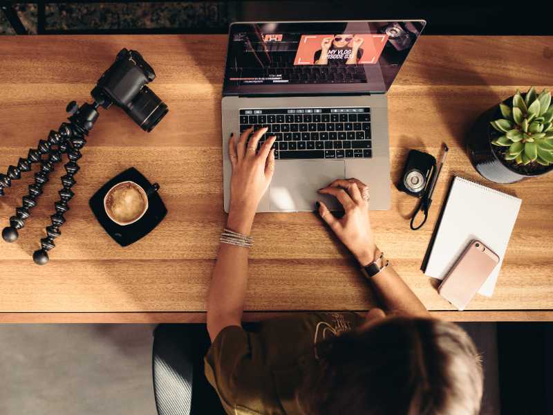 A person using Marketing in an accessible way